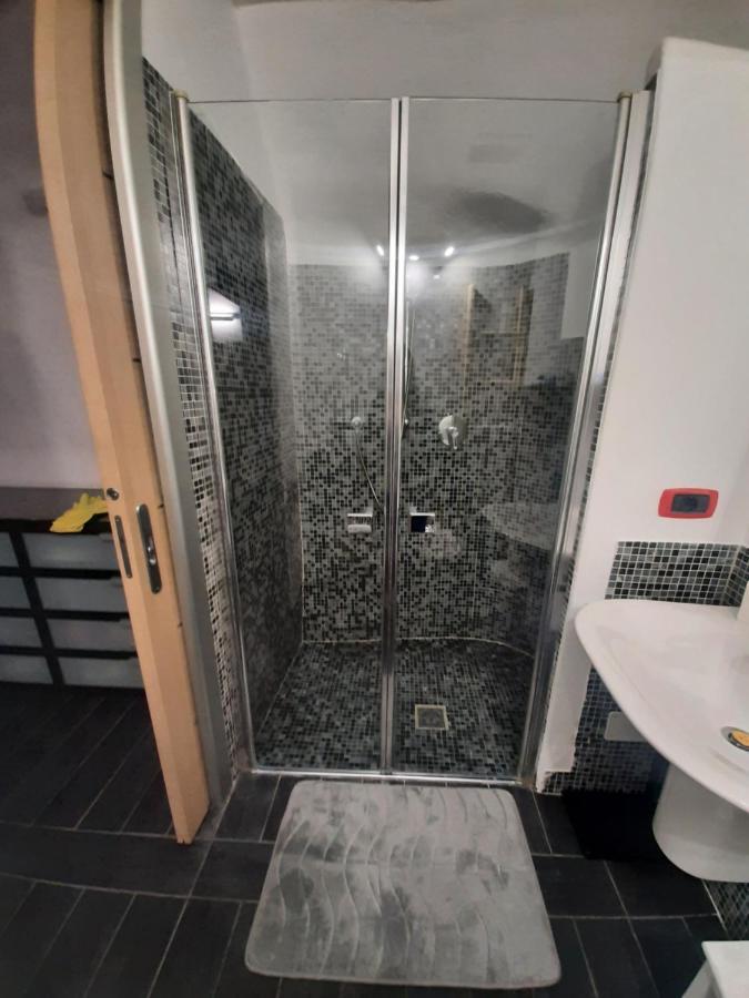 Roserosse Casa Vacanze Sanremo Eksteriør billede
